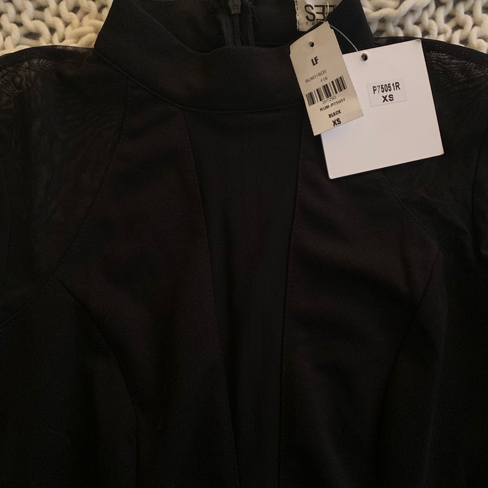 LF Bodysuit - Picture 2 of 4